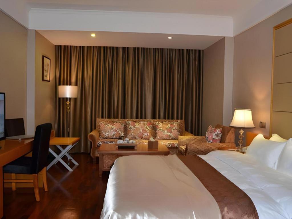 ויינטיאן San Jiang Grand Hotel מראה חיצוני תמונה